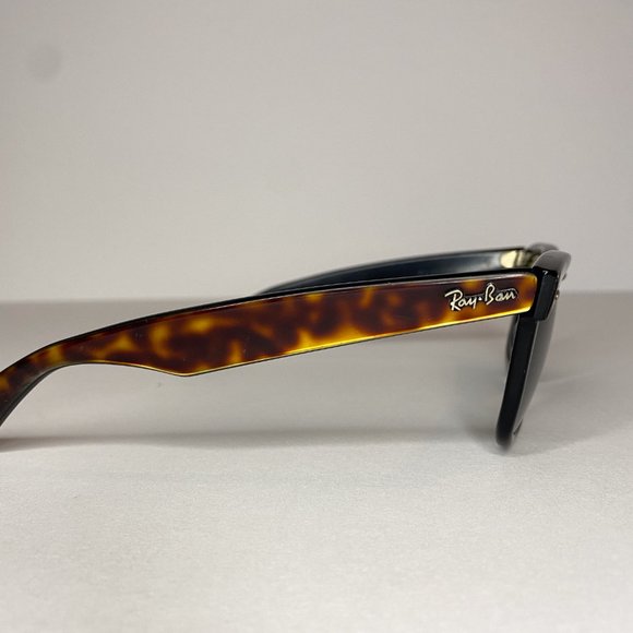 Rare Vintage B & L Ray-Ban Wayfarer Tortoiseshell Sunglasses - Picture 5 of 9